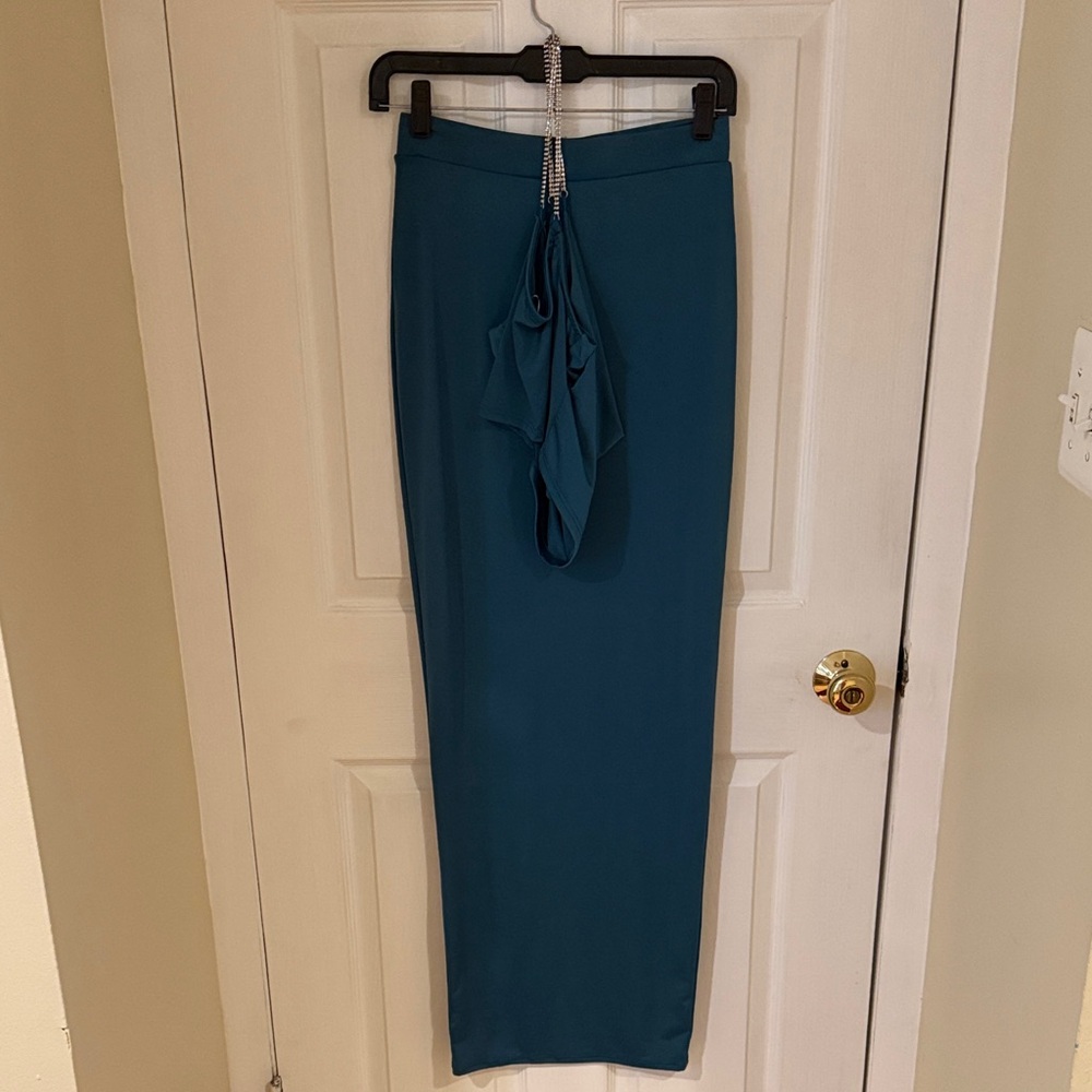 Elegant Green Maxi Skirt and Top Matching Set